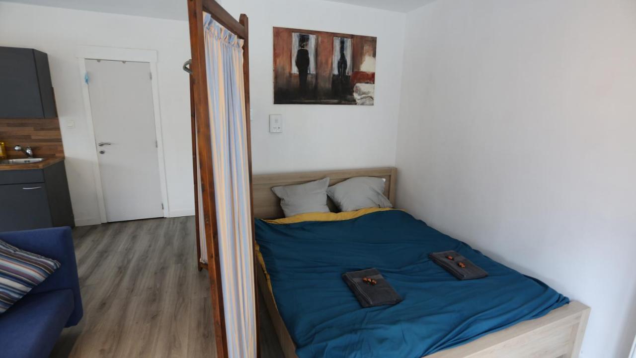 Studio 200 Meters From Central Station Apartment Антверпен Екстериор снимка