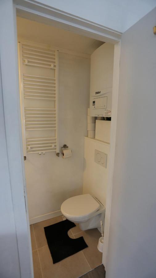Studio 200 Meters From Central Station Apartment Антверпен Екстериор снимка