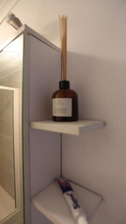 Studio 200 Meters From Central Station Apartment Антверпен Екстериор снимка